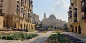 وزير الإسكان يتابع موقف تنفيذ مشروع تطوير “منطقة سور مجري العيون”..بالصور