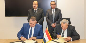 بروتوكول تعاون بين “البريد المصري”و “جهاز تنظيم النقل الداخلي”لتسهيل حصول المواطنين على خدمات الجهاز