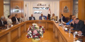 مجلس إدارة غرفة القاهرة يعتمد إقامة معرض أهلًا مدارس الرئيسي بمدينة نصر