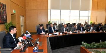 وزير الإسكان:خطة لطرح الوحدات السكنية  والأراضى ووحدات “بيت الوطن” 