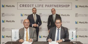 بنك الإمارات دبي الوطني-مصر  يجدد الثقة ويزيد حجم الأعمال مع شركة متلايف لتأمينات الحياة