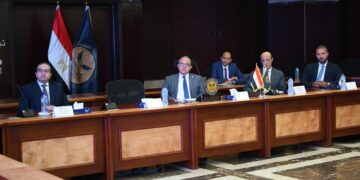 الرقابة المالية تصدر ضوابط التملك أو السيطرة أو الاندماج للشركات العاملة في الأنشطة المالية غير المصرفية