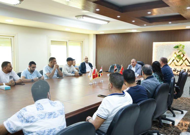 «الصناعات النسيجية» تستقبل وفدًا مغربيًا لبحث تعزيز العلاقات الاستثمارية وزيادة الصادرات المصرية