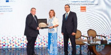 منظمة العمل الدولية تمنح اورنچ مصر جائزة «الأفضل» في ممارسات التمكين الاقتصادي