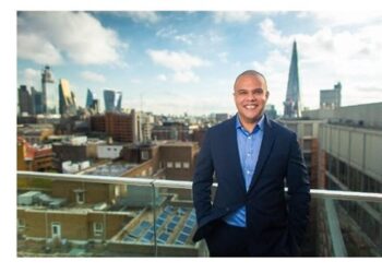 الاتحاد المصري للتأمين يستضيف الكاتب البريطاني وين كلارك في ملتقى شرم الشيخ السادس