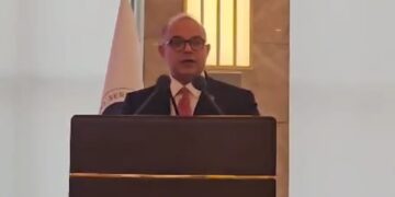 رئيس الرقابة المالية يشارك في الاجتماع والمؤتمر السنوي للجنة الأسواق النامية الناشئة  بتركيا