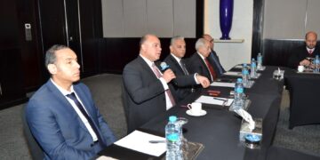 رئيس الرقابة المالية يلتقي قيادات قطاع التأمين لبحث سبل الارتقاء بكفاءة وتنافسية القطاع