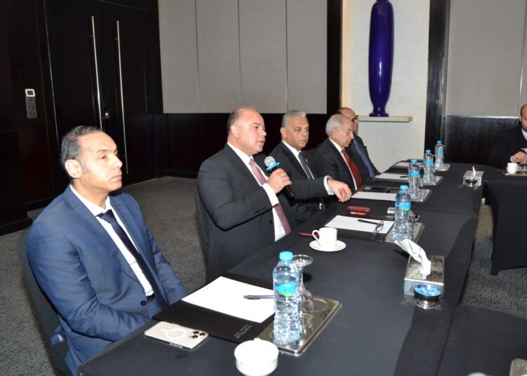 رئيس الرقابة المالية يلتقي قيادات قطاع التأمين لبحث سبل الارتقاء بكفاءة وتنافسية القطاع
