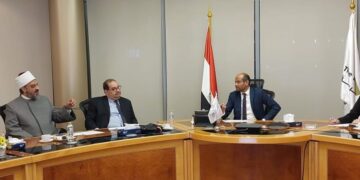 لجنة الرقابة الشرعية تدرس إطلاق مؤشر جديد يجمع بين معايير الشريعة والاستدامة