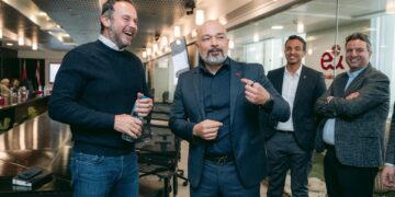 “إي آند بيزنس” تتعاون مع “المطورون العرب القابضة” لتطوير البنية التحتية للاتصالات في مشروعي نيوم أسيوط والمستقبل