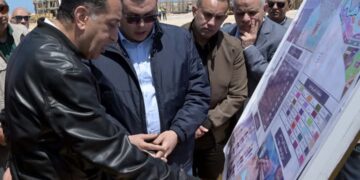 رئيس الوزراء يتفقد مشروع مارينا By The Lake M8 بمدينة العلمين الجديدة