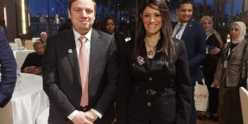 عبد اللطيف عُلما الرئيس التنفيذي لـ جوميا مصر يشارك في منتدى التجارة والاستثمار الإفريقي