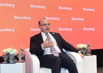 رئيس الرقابة المالية يستعرض جهود تطوير القطاع غير المصرفي خلال مؤتمر بلومبرج (Bloomberg Discovery Series )