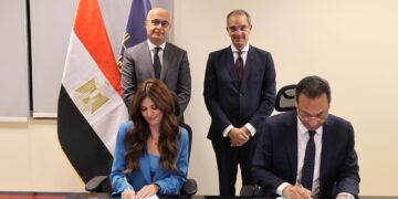 “وزير الاتصالات”يشهد توقيع مذكرة تفاهم بين وزارة الاتصالات و”مايكروسوفت مصر”