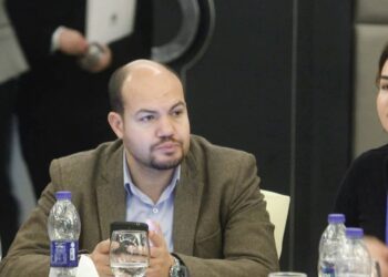 عضو مجلس إدارة شعبة الاتصالات: إصلاح المهنة يبدأ بإصلاح أحوال الصحفيين المادية والقضاء على المنتحلين