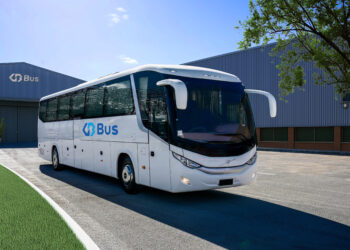 جي بي أوتو توقع اتفاقية مع شركة فولفو للحافلات لتعزيز الصادرات ودعم النمو المستدام