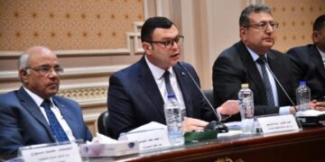 وزير الإسكان يشارك في الاجتماع المشترك بين لجنة الإسكان  والتنمية المحلية بمجلس النواب لمناقشة قانون الإيجابي القديم