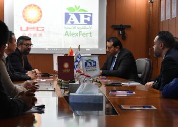 يونايتد إنرجي جروب و”الاسكندرية للأسمدة” توقعان مذكرة تفاهم لتطوير مشروع الأمونيا الخضراء
