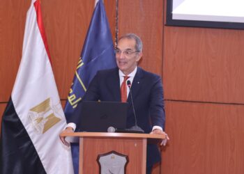  “وزير الاتصالات”يفتتح فعاليات مبادرة قدوة. تك: مستقبل تمكين المرأة فى عصر التحول الرقمى 2025