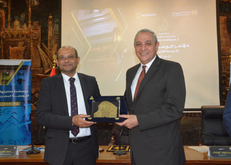 محافظ الغربية ورئيس البورصة المصرية يفتتحان الدورة الثانية عشر لمؤتمر “البورصة للتنمية”