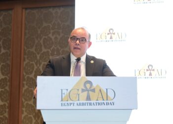 “رئيس الرقابة المالية” يلقي الكلمة الافتتاحية للنسخة الأولى من مؤتمر يوم التحكيم المصري(EGYAD)