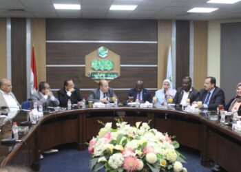 “مستثمري العاشر من رمضان” تستقبل وفداً من الكونغو الديمقراطية لتفعيل اتفاقية التعاون المشترك