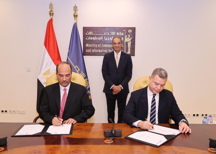 ” وزير الاتصالات”يشهد توقيع اتفاقية تعاون بين”إيتيدا”وجامعة العريش لبناء القدرات الرقمية للطلاب