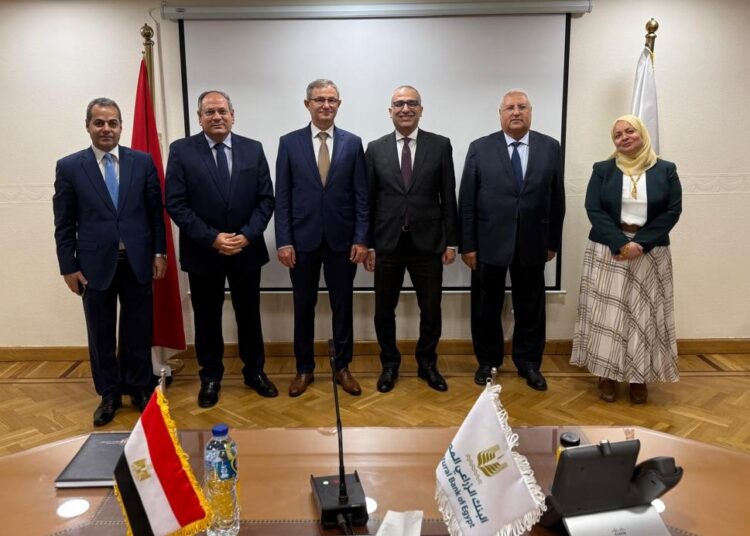 “البنك الزراعي المصري”يستقبل وزير زراعة”صربيا”لتعزيز التعاون والاطلاع على جهود دعم التنمية الزراعية