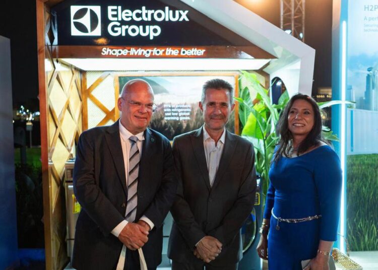 إلكترولكس جروب تشارك في احتفالات اليوم الوطني للسويد بالقاهرة تحت شعار “صناع التوافق المناخي–حلول سويدية من أجل مستقبل مستدام”