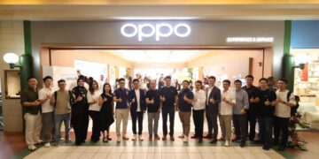 OPPO تفتتح  أول متجر بمفهوم Experience and Service Store لتضع معياراً جديداً للابتكار في قطاع التجزئة