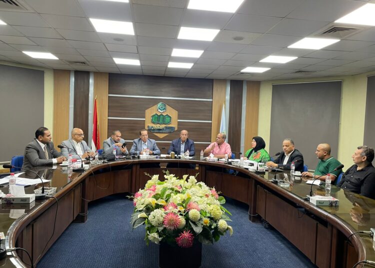 “مستثمرو العاشر” يبحثون تحديات إسكان العاملين بالمدينة