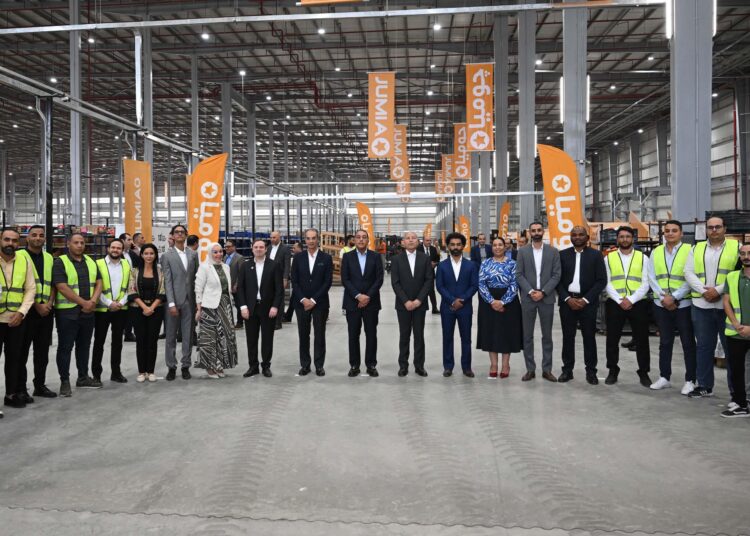 رئيس مجلس الوزراء يشهد افتتاح أكبر مستودع بأحدث التقنيات لشركة “جوميا مصر” ..(صور )