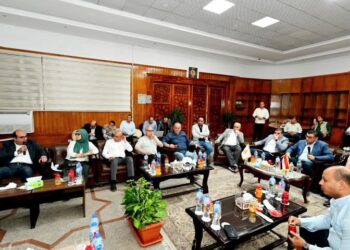 وزير الإسكان يعقد اجتماعًا بمقر جهاز “مدينة 6 أكتوبر ” لمتابعة سير العمل بمدن أكتوبر والشيخ زايد وسفنكس الجديدة