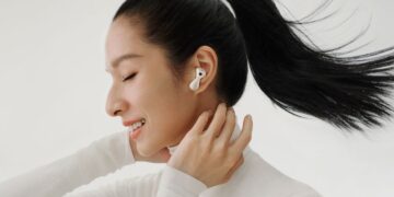 محادثات هادئة وأجواء صوتية غامرة: تعرّف على سماعات 6 HUAWEI FreeBuds