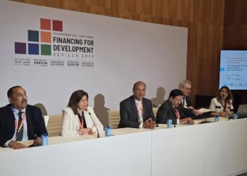 «الغرف العربية»:العالم يواجه فجوة تمويلية تقدر بنحو 4.2 تريليون دولار لتحقيق أهداف التنمية المستدامة 2030