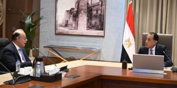 “مدبولي “يلتقي رئيس الهيئة العامة للرقابة المالية لاستعراض عدد من الملفات الهامة