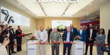 هواوى تعلن افتتاح أول متجر لها في مصر بمول سيتي ستارز بالقاهرة