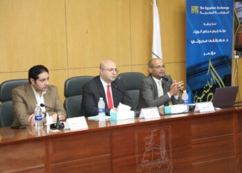 محافظ بني سويف ورئيس البورصة يفتتحان فعاليات النسخة الثالثة عشر لمؤتمر ” البورصة للتنمية في بني سويف”