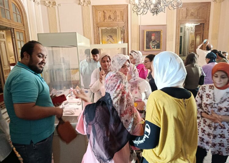 انطلاق مبادرة “هويتنا إسكندراني” بجولة سياحية إلى متحف المجوهرات الملكية بالإسكندرية
