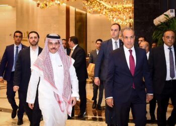 وزير الخارجية السعودي ونظيره المصري يبحثان هاتفيًا تطورات الأوضاع في غزة