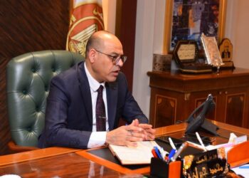 إحالة 2 من مفتشي وزارة العمل للنيابة بتهمة تلقى رشوة من شركة إلحاق عمالة