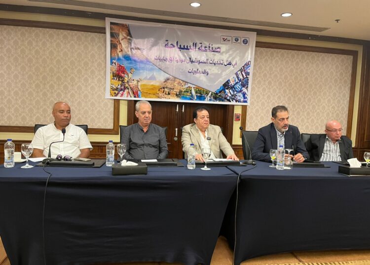 مسافرون للسياحة تعقد ندوة حول تأثير السوشيال ميديا على السياحة بمشاركة خبراء  السياحة والإعلام