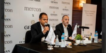 توقيع اتفاقية تعاون بين ميركون للتطوير وسلسلة فنادق ومنتجعات چيوان