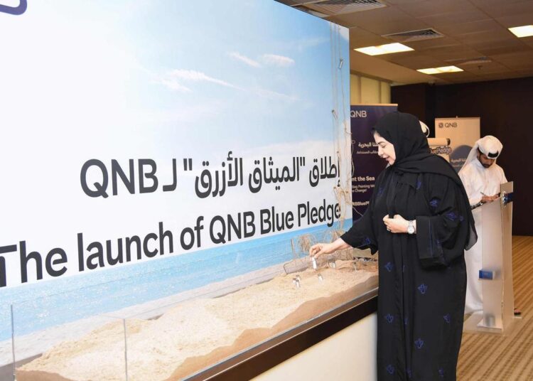 “QNB مصر” يدعو إلى تبني ممارسات مستدامة للحفاظ على البيئة البحرية بشاطئ العلمين