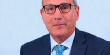 البنك الأهلي المصري يخفض عمولة تدبير العملة على البطاقات الائتمانية لـ3%