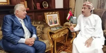 سفير عمان يبحث مع رئيس “هالون العالمية” فرص الاستثمار بسلطنة عمان