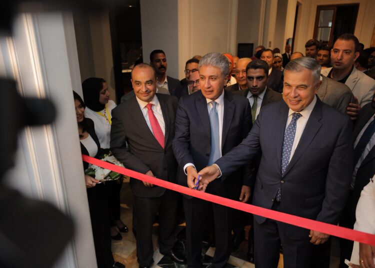 وزير السياحة يطلق فعاليات وأنشطة التراث الثقافي المغمور بالمياه بالإسكندرية