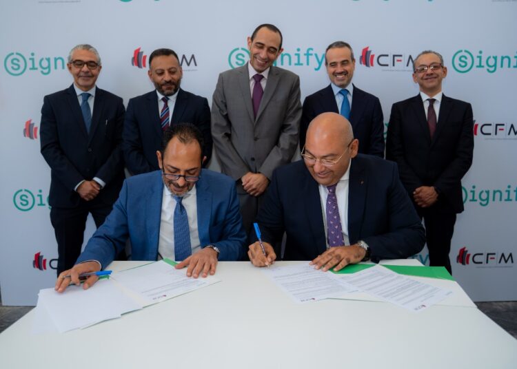 توقيع مذكرة تفاهم بين “سيجنيفاي مصر وكونتراك” لتعزيز حلول الإضاءة الذكية