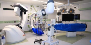 البنك الأهلي المصري يساهم بمبلغ 60 مليون جنيه لصالح وحدة الايكمو بالقصر العيني