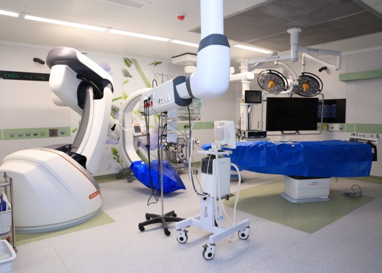 البنك الأهلي المصري يساهم بمبلغ 60 مليون جنيه لصالح وحدة الايكمو بالقصر العيني